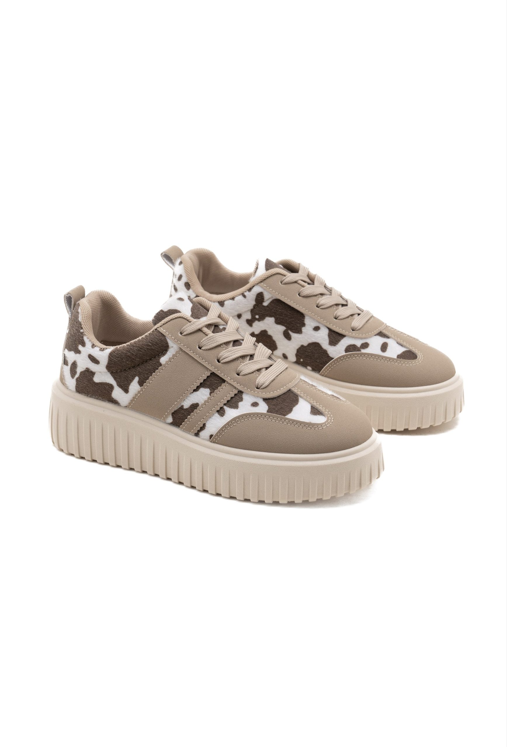 Basket Femme Imprimé Vache – Baskets Tendance Motif Cow Print – Tailles 36 à 41